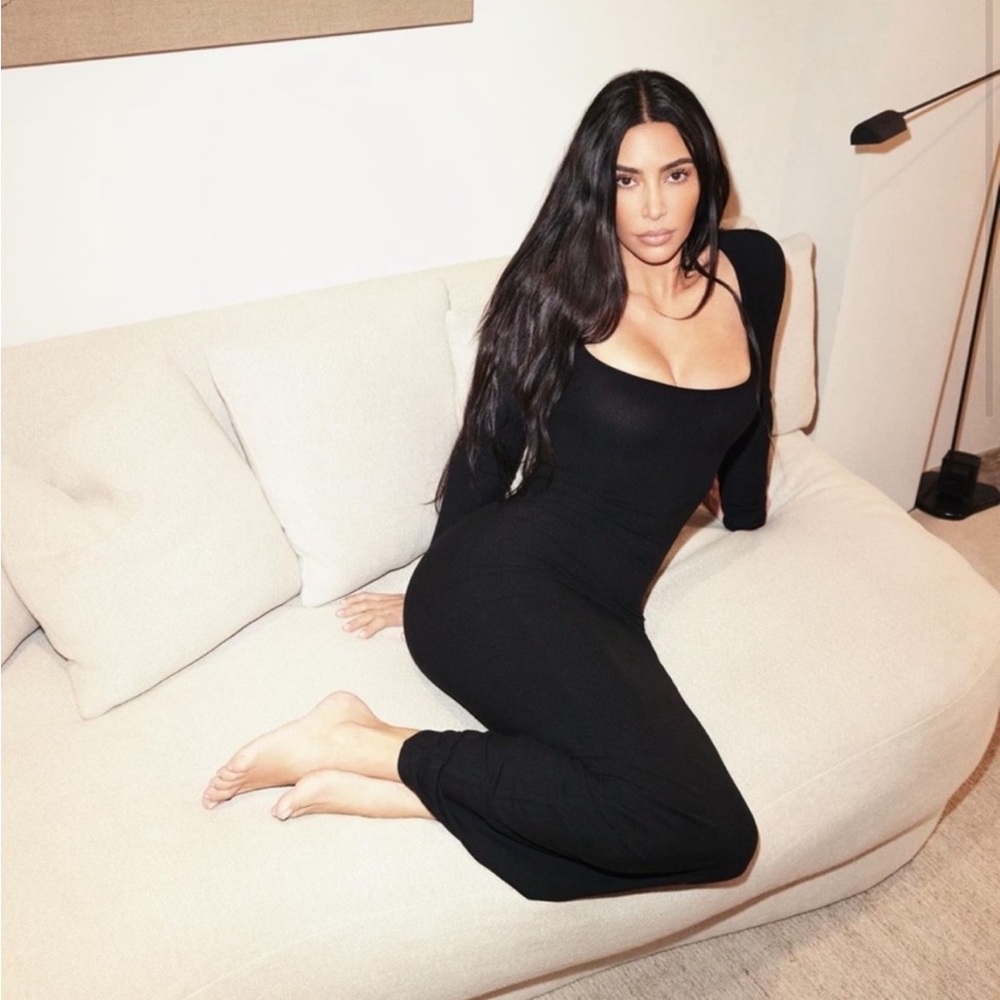 Skims Soft Lounge Long Sleeve Dress Ribbed Onyx Size S